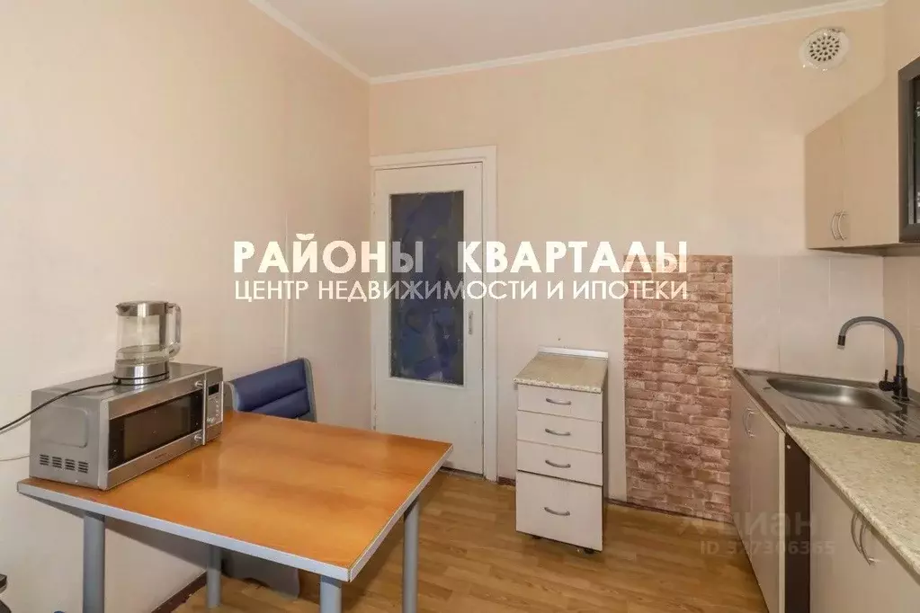 2-к кв. Челябинская область, Челябинск ул. Молодогвардейцев, 41В (57.0 ... - Фото 2