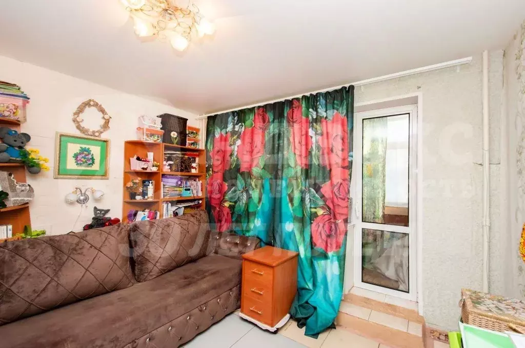 Студия Тюменская область, Тюмень Шаимский проезд, 9 (17.6 м) - Фото 1