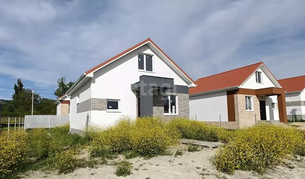 Дом в Краснодарский край, Новороссийск городской округ, Семигорский ... - Фото 0