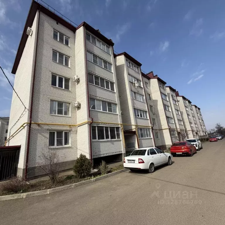 2-к кв. Краснодарский край, Тихорецк Колхозная ул., 2/3к1 (70.3 м) - Фото 1