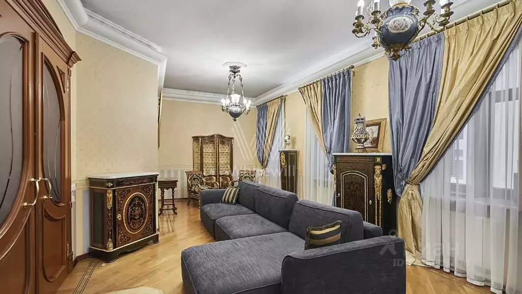 6-к кв. Москва пер. Большой Головин, 4 (435.0 м) - Фото 0