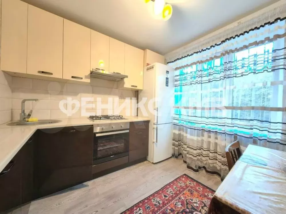 1-к. квартира, 40 м, 2/5 эт. - Фото 0
