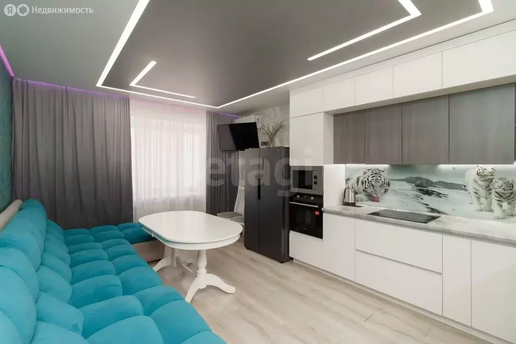 2-комнатная квартира: Тюмень, Широтная улица, 215 (68.2 м) - Фото 2