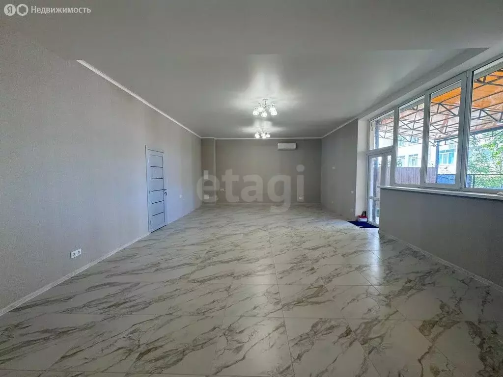 2-комнатная квартира: Севастополь, улица Челюскинцев, 57/2 (109 м) - Фото 0
