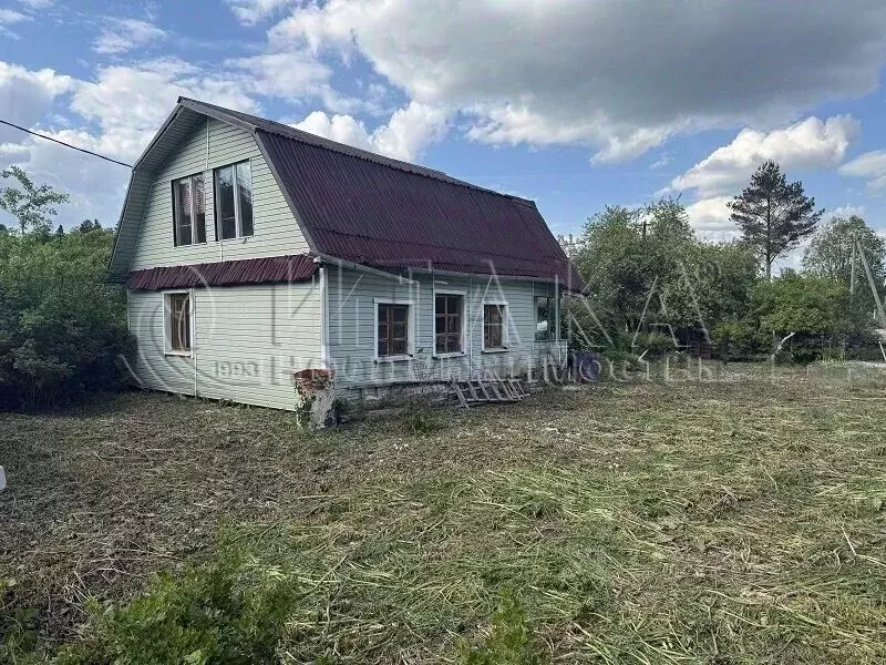Дом в Ленинградская область, Волосовское городское поселение, Дорожник ... - Фото 1