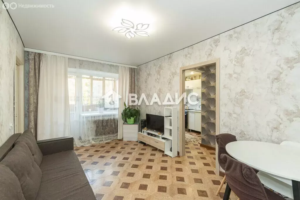 2-комнатная квартира: Владимир, улица Василисина, 20 (41.5 м) - Фото 0