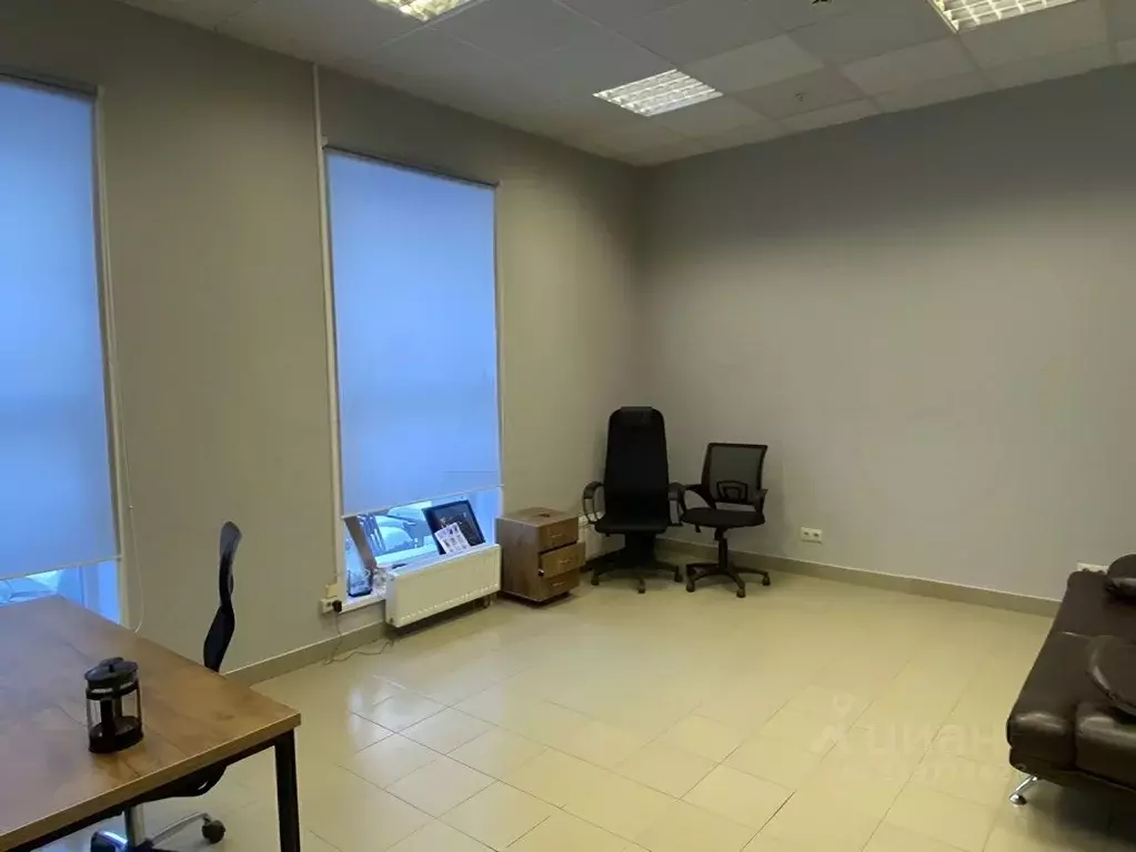 Офис в Свердловская область, Екатеринбург ул. Малышева, 51 (32 м) - Фото 0