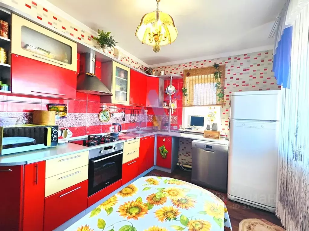 Коттедж в Алтайский край, Алейск ул. Сердюка, 191 (257 м) - Фото 1