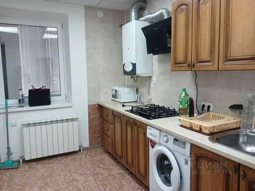 2-к кв. Ставропольский край, Ессентуки ул. Нелюбина (59.5 м) - Фото 0
