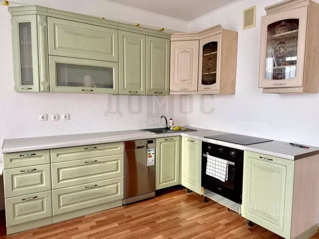 2-к кв. Свердловская область, Екатеринбург ул. Уральская, 75 (69.0 м) - Фото 2