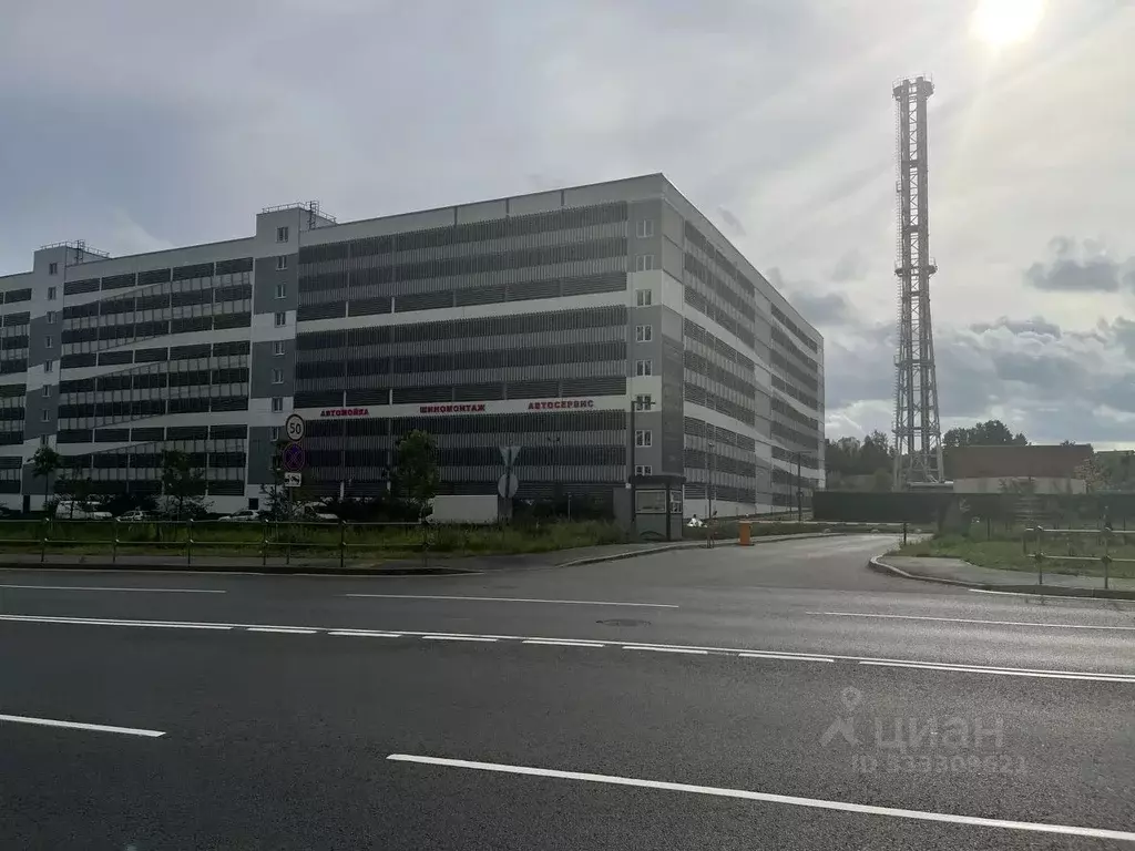 Гараж в Московская область, Одинцово ул. Сколковская, 2 (15 м) - Фото 1
