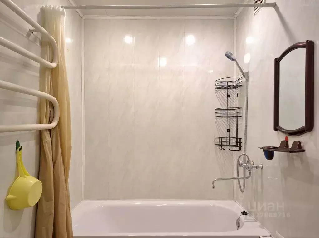 1-к кв. Кировская область, Киров Московская ул., 24а (31.0 м) - Фото 1