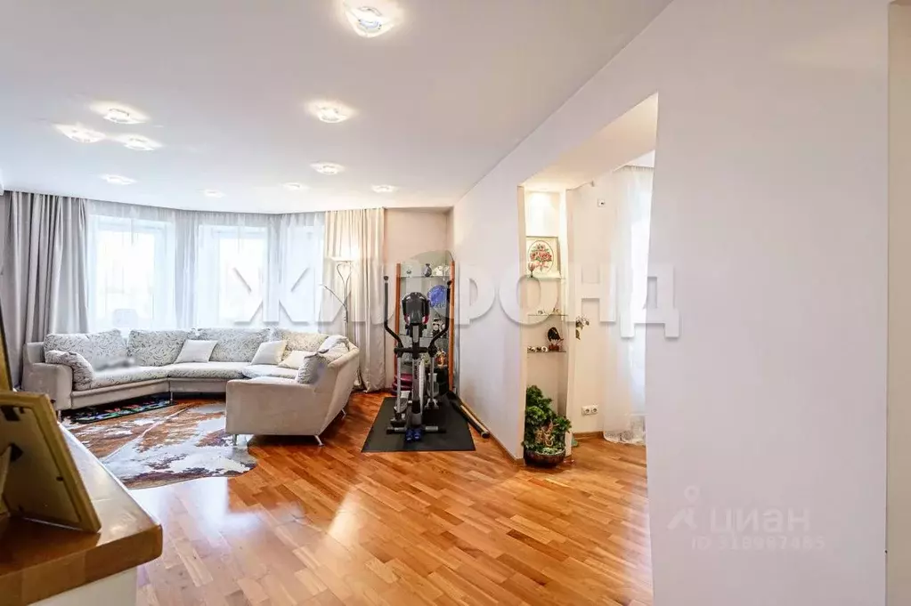 4-к кв. Новосибирская область, Новосибирск Каменская ул., 58 (134.8 м) - Фото 0
