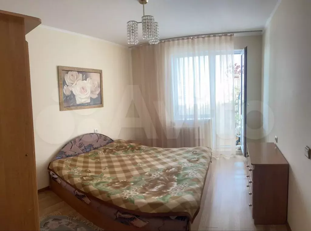 2-к. квартира, 60 м, 1/9 эт. - Фото 0