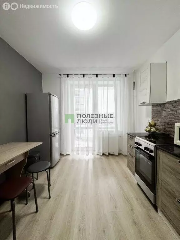 1-комнатная квартира: Ижевск, улица 40 лет Победы, 107 (35.8 м) - Фото 2