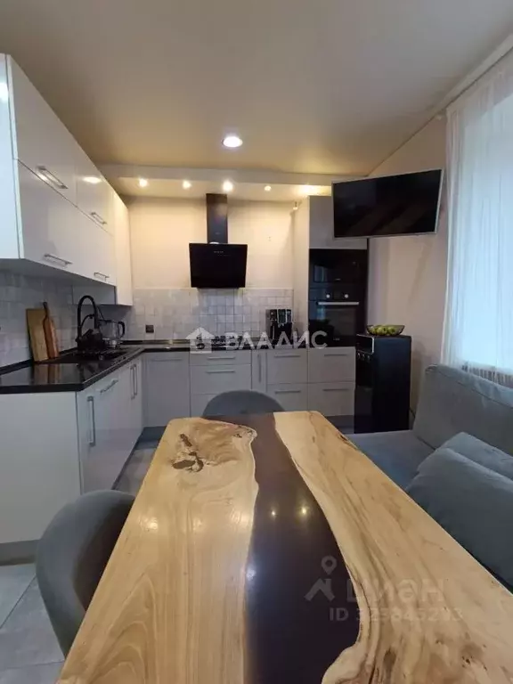 2-к кв. Воронежская область, Воронеж ул. Большая Стрелецкая, 55 (83.7 ... - Фото 1