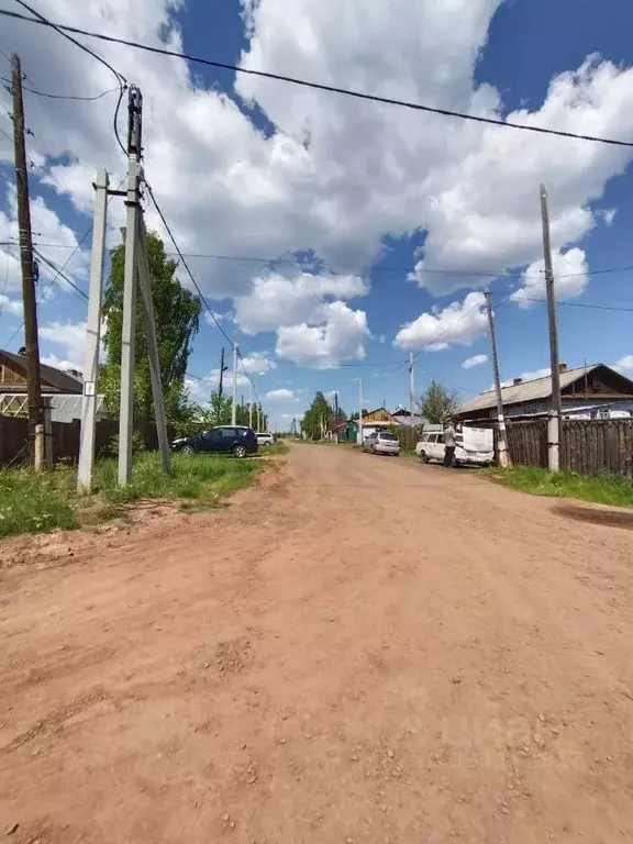 Участок в Иркутская область, Братск Падун жилрайон, ул. Исаковская, 11 ... - Фото 1