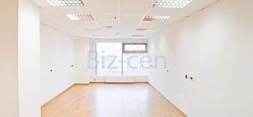 Офис в Санкт-Петербург пл. Александра Невского, 2 (68 м) - Фото 2