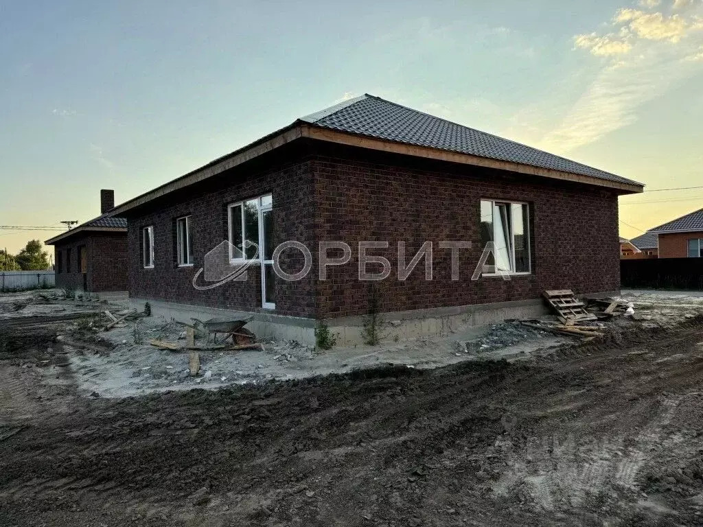Дом в Тюменская область, Тюменский район, с. Мальково Новая ул., 18 ... - Фото 1