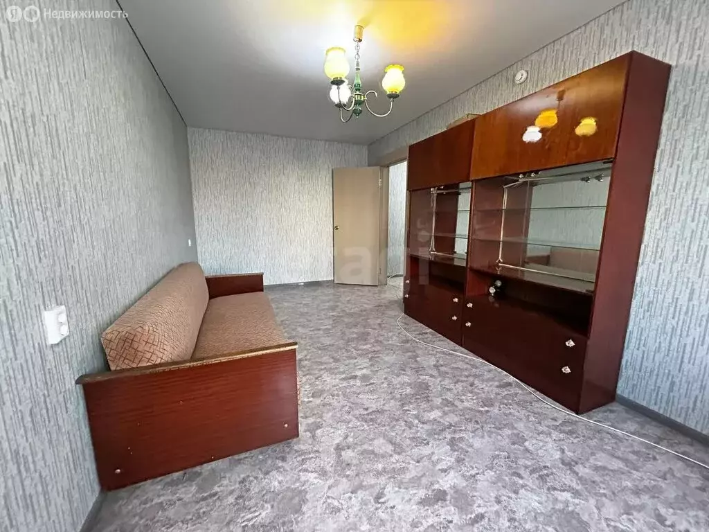3-комнатная квартира: Кыштым, улица Образцова, 3 (65 м) - Фото 0