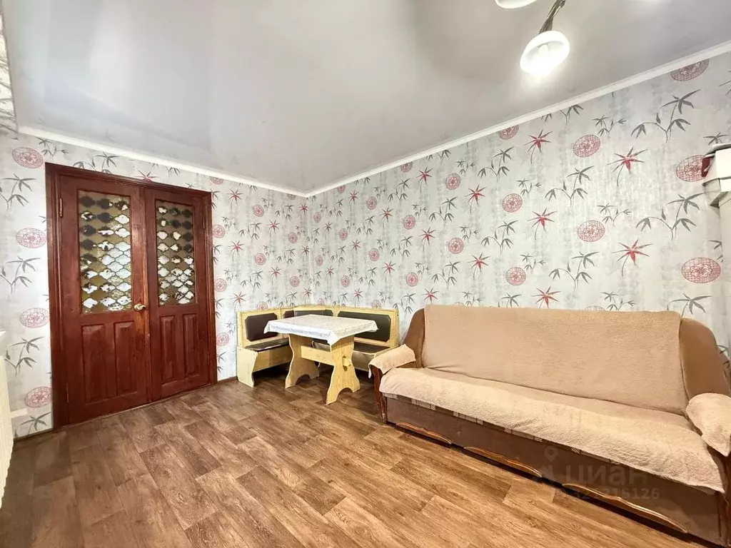 Дом в Кабардино-Балкария, Нальчик Вольный Аул кп, Темрюковская ул. (47 ... - Фото 2