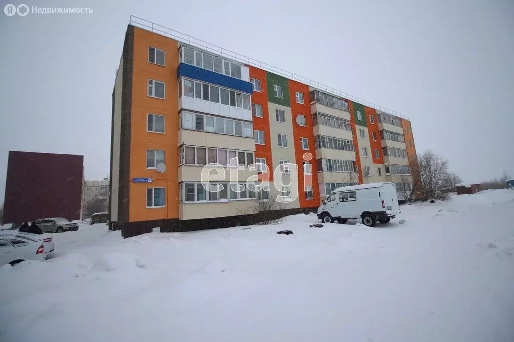 3-комнатная квартира: Новый Уренгой, микрорайон Лимбяяха, микрорайон ... - Фото 2