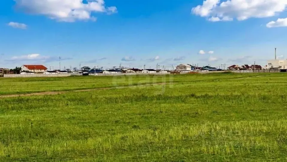 Участок в Крым, Сакский район, с. Молочное  (3.0 сот.) - Фото 1