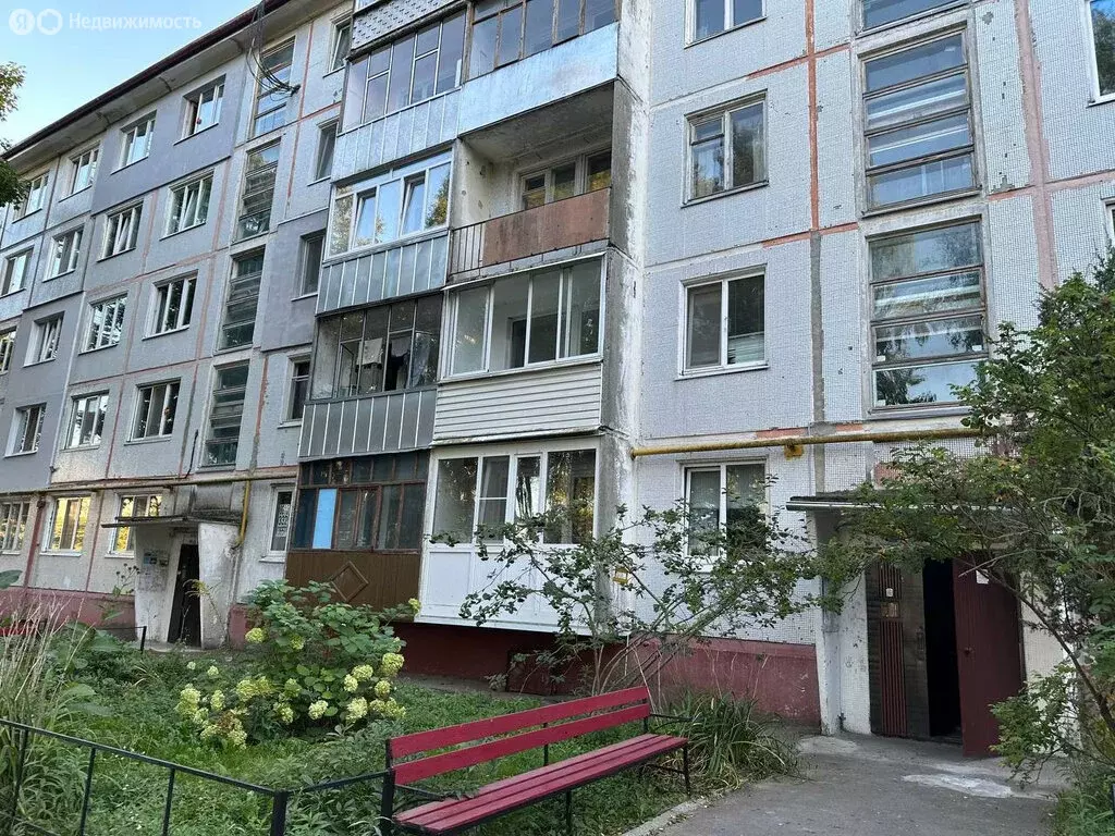 2-комнатная квартира: Брянск, проезд Федюнинского, 10 (43.9 м) - Фото 0