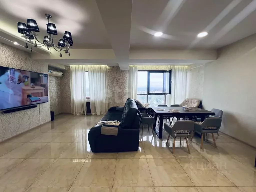 3-к кв. Сахалинская область, Южно-Сахалинск Коммунистический просп., ... - Фото 1