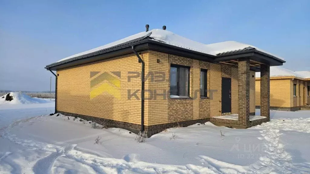 Дом в Омская область, Омский район, с. Пушкино ул. Ленина (105 м) - Фото 1