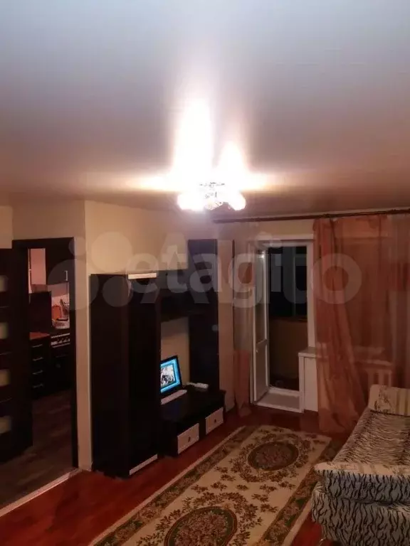 1-к. квартира, 31 м, 4/4 эт. - Фото 1