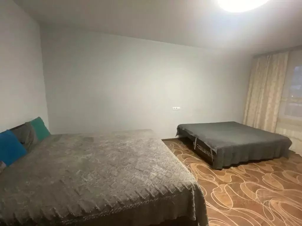 1-к кв. Омская область, Омск Волгоградская ул., 32 (40.0 м) - Фото 1