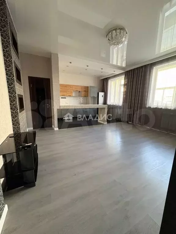 1-к. квартира, 56,1 м, 1/3 эт. - Фото 1