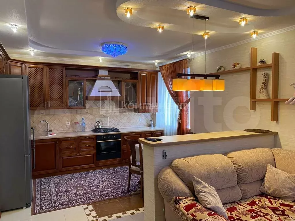 3-к. квартира, 90 м, 2/9 эт. - Фото 0