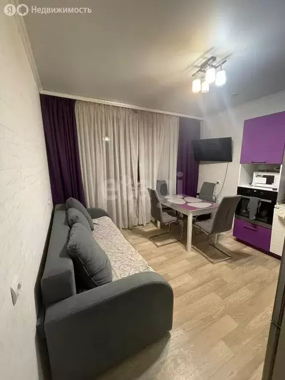 3-комнатная квартира: Абакан, улица Некрасова, 41 (79 м) - Фото 1