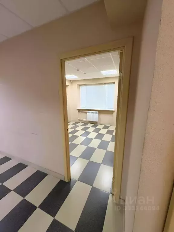 Офис в Коми, Усинск  (98 м) - Фото 2