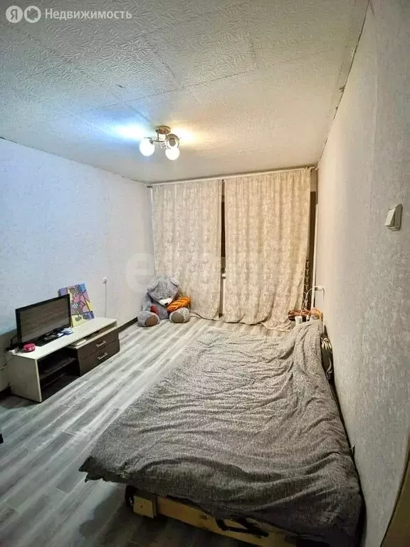 1-комнатная квартира: Саратов, улица имени В.М. Азина, 21 (32.8 м) - Фото 0