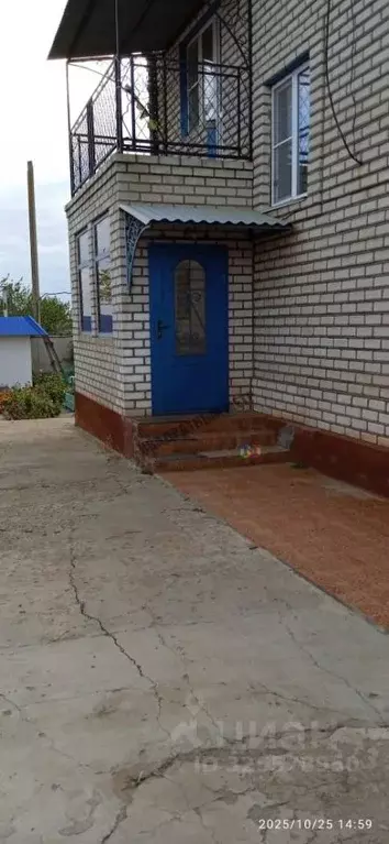 Дом в Калмыкия, Элиста ул. Цаган Унгн, 54 (197 м) - Фото 2