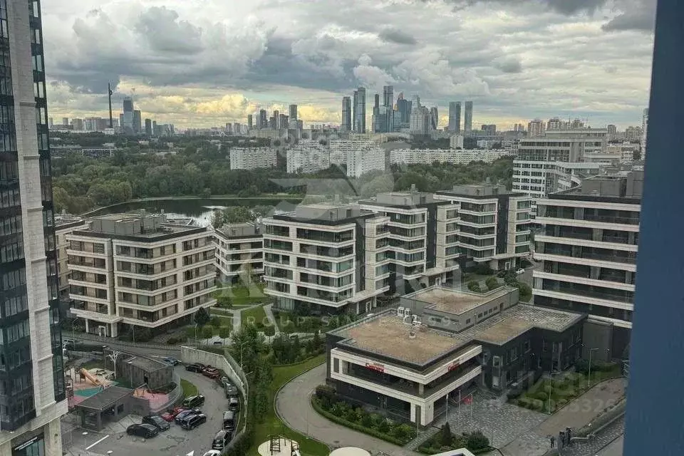 4-к кв. Москва Мосфильмовская ул., 70к1 (169.5 м) - Фото 1