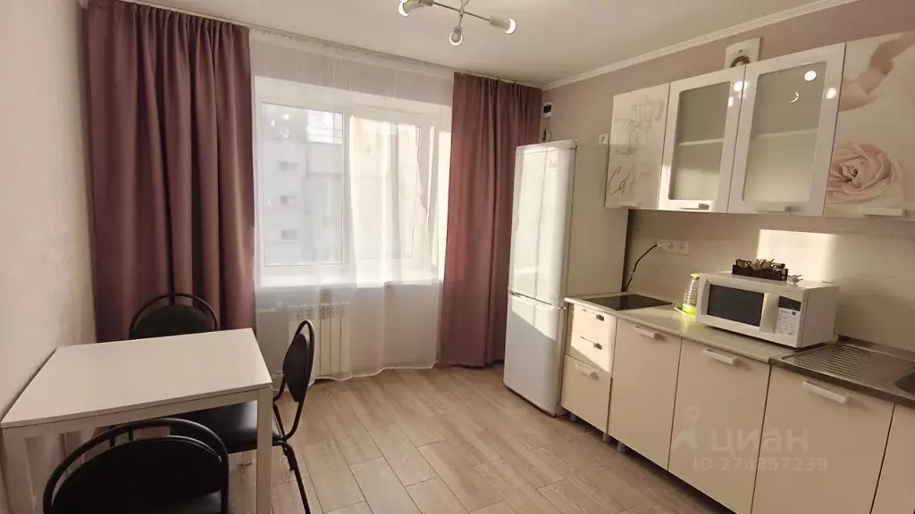 1-к кв. Самарская область, Самара Байкальский пер., 10 (45.0 м) - Фото 1