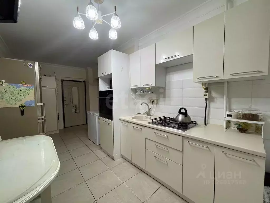 2-к кв. Саха (Якутия), Якутск ул. Кузьмина, 34/2 (46.7 м) - Фото 1