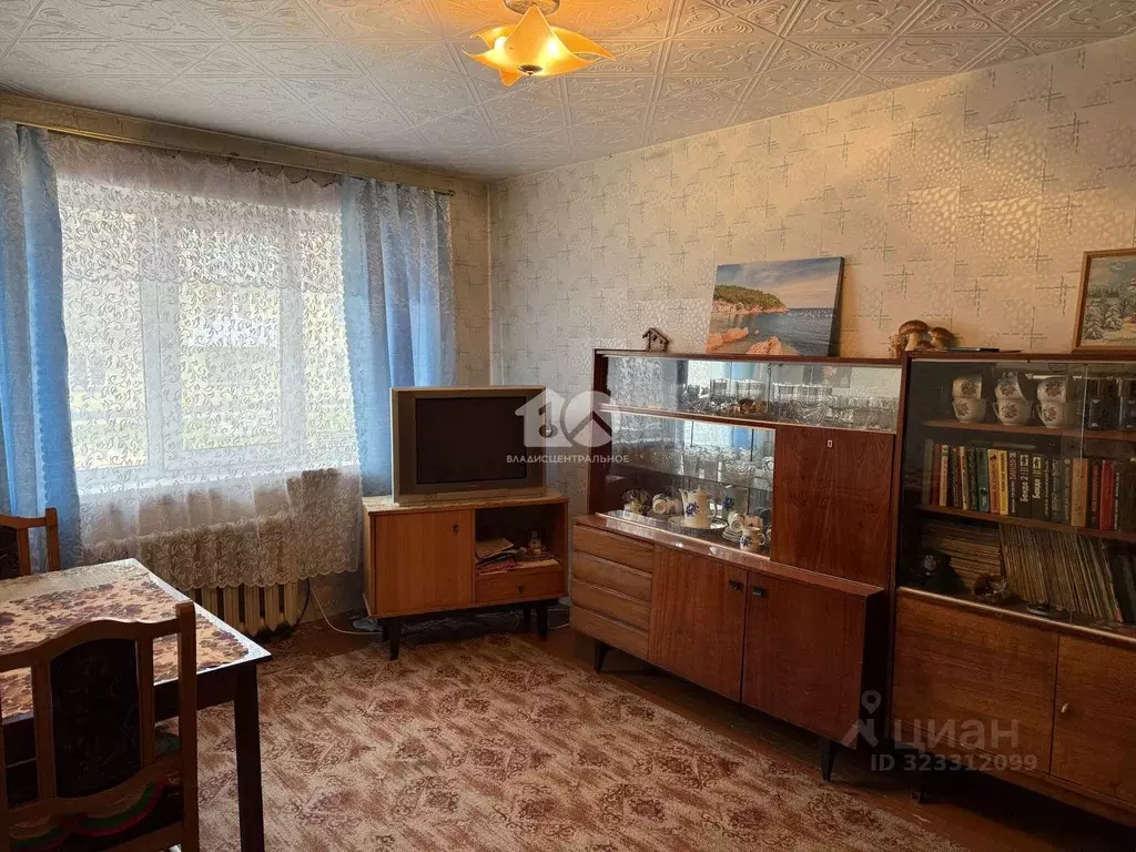 3-к кв. Новосибирская область, Новосибирск ул. Есенина, 59 (59.3 м) - Фото 0