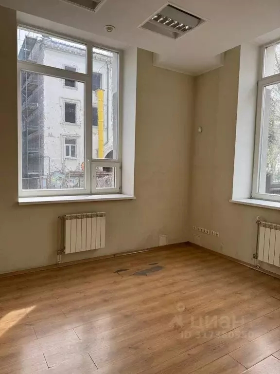 Офис в Свердловская область, Екатеринбург ул. Горького, 17Б (443 м) - Фото 1