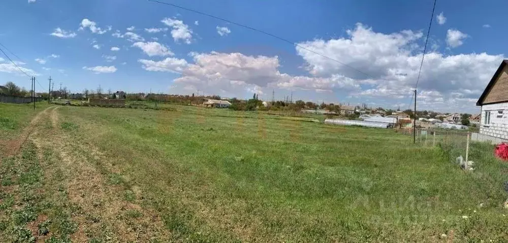Участок в Крым, Сакский район, Геройское с/пос, с. Яркое ул. Черкез ... - Фото 0