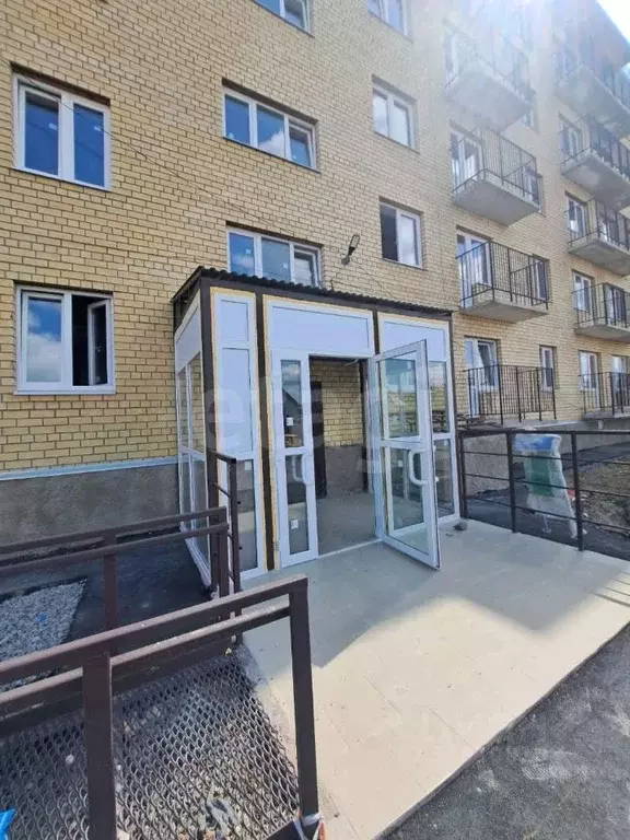 2-к кв. Вологодская область, Шексна рп, Шексна Северная мкр ул. Труда, ... - Фото 0