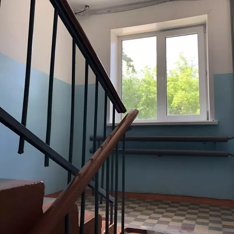 1-к кв. Тюменская область, Тюмень ул. Парфенова, 26 (32.0 м) - Фото 0