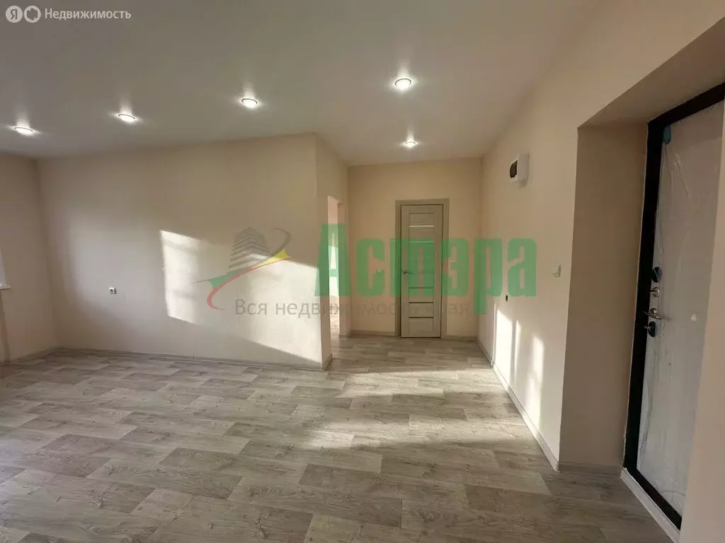 2-комнатная квартира: посёлок городского типа Атамановка, улица Связи, ... - Фото 2