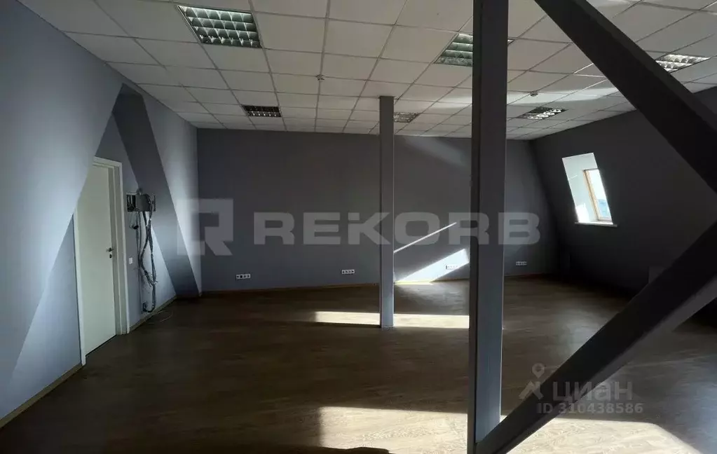 Офис в Санкт-Петербург Цветочная ул., 16 (94 м) - Фото 0