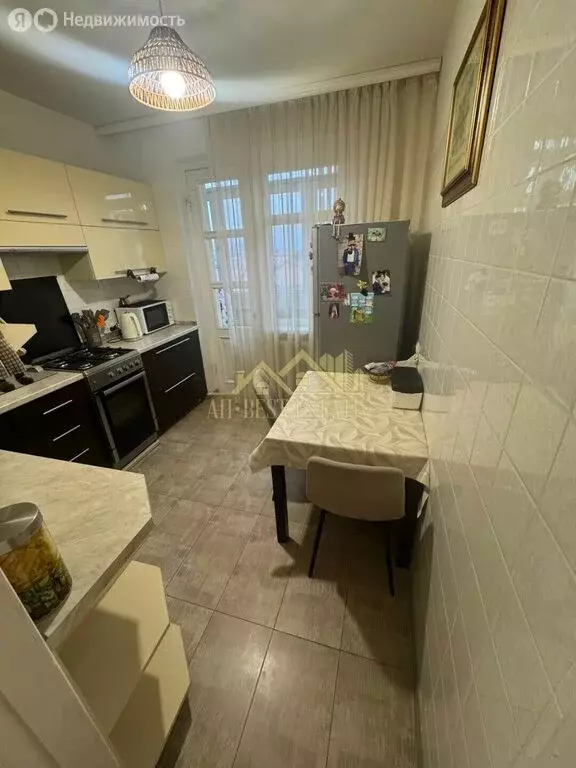 2-комнатная квартира: Владикавказ, улица Кольбуса, 37 (52 м) - Фото 1