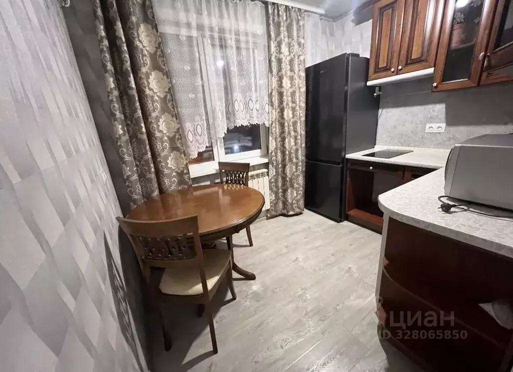 1-к кв. Иркутская область, Иркутск ул. Баумана, 256 (36.0 м) - Фото 1